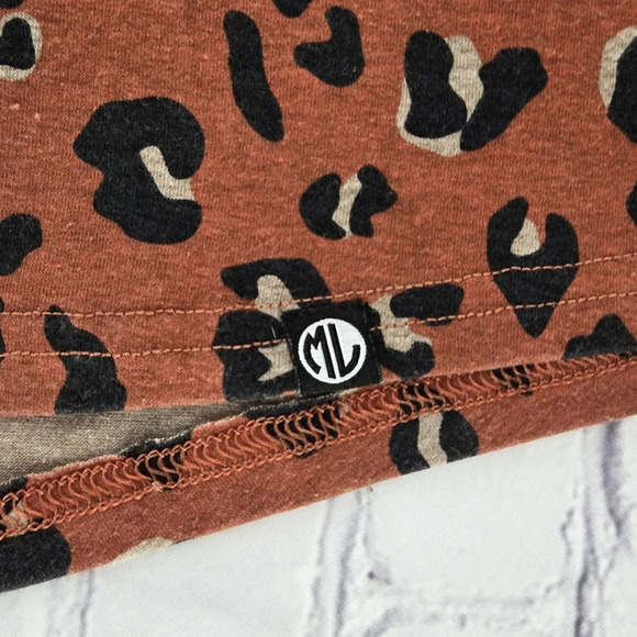 MarleyLilly Cheeta Print Long Sleeve Tee Size 2XL - Picture 5 of 7